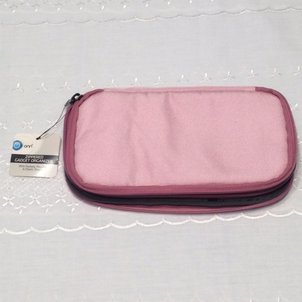 Zippered Gadget Organizer  with Pockets, Pouches, & Elastic Straps​